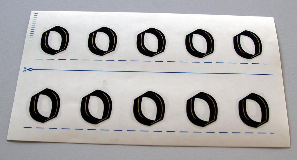 Grabkreuzbeschriftung - 36mm, Zeichen 'ö', 10 Stück pro Blatt