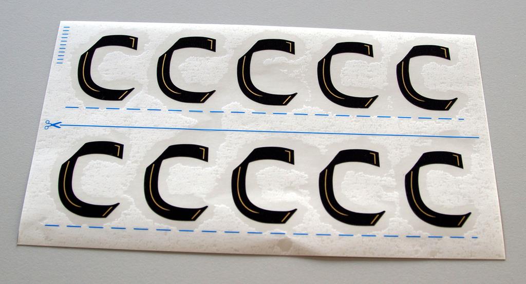 Grabkreuzbeschriftung - 36mm, Zeichen 'C', 10 Stück pro Blatt