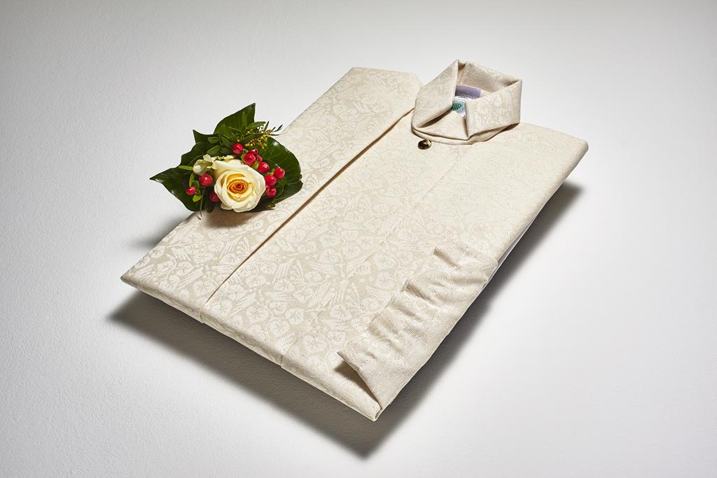 Damentalar, Jacquard natur, Schalkragen, Schmuckknopf