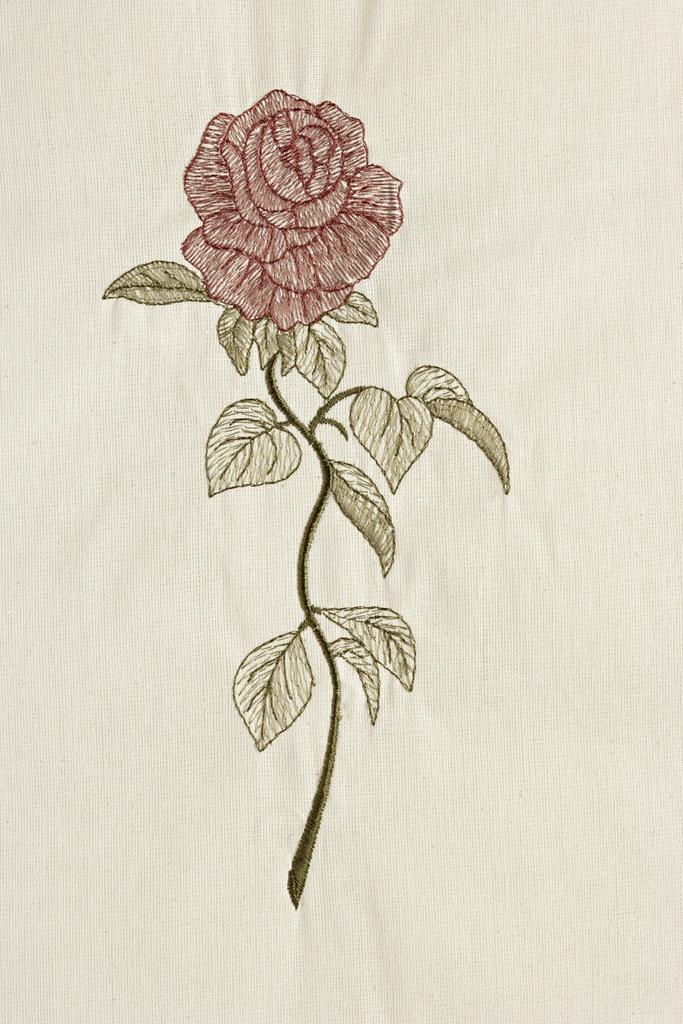 Deckengrt., Linon natur, gestickte  Kreuz-Rose, Stehsaum, 250 g/m²