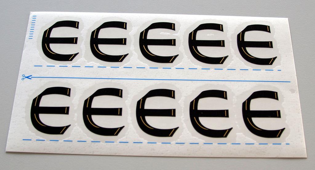 Grabkreuzbeschriftung - 36mm, Zeichen 'E', 10 Stück pro Blatt